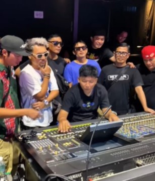 Ungghan media sosial Tipe-X. (Instagram @tipexofficial)